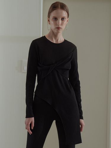 Comfy] Unbalanced Twist Top_Black - Sweet One Eighty - Modalova