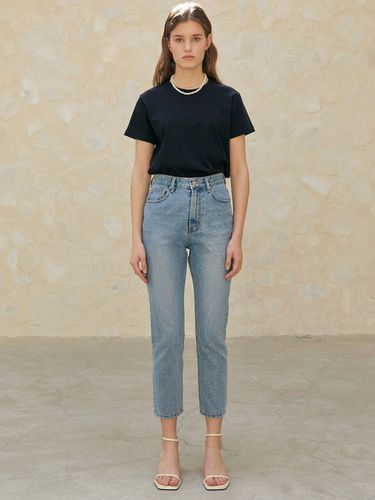 Slim-fit Cropped denim _ - MANNON - Modalova