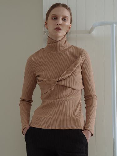 Comfy] Twist Rib Turtleneck_2 Colors - Sweet One Eighty - Modalova