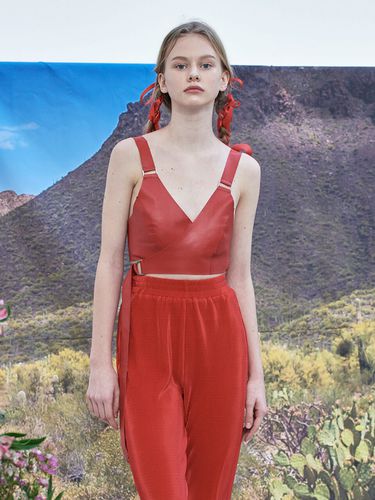 Real Leather Crop Bustier - Red - WOVEMENT - Modalova