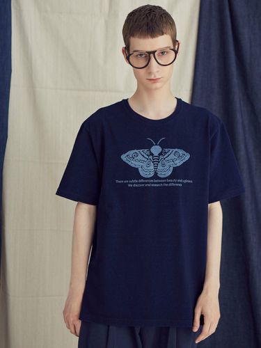 Washed Moth T-Shirt Dark Blue - Moth - Modalova