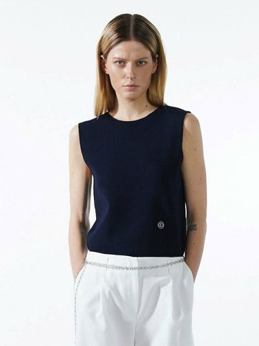 Scoop-Back Sleeveless Knit Top () - THREE TO EIGHTY - Modalova