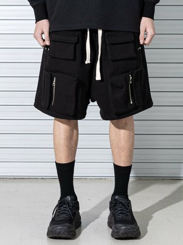 D Multi Pocket Shorts_Black - MASSNOUN - Modalova