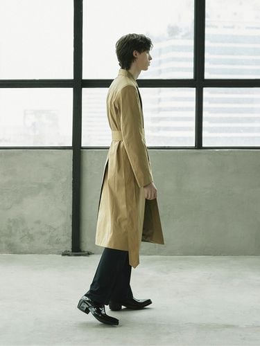 Matt Trench Coat_Beige - Theballon MEN - Modalova