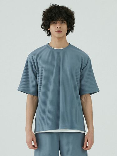 Pleats Short Sleeve Shirt _ Blue - W. standard - Modalova