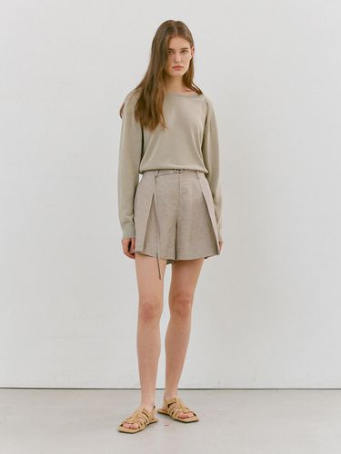 Linen Blend One Tuck Belted Shorts - Carriere - Modalova