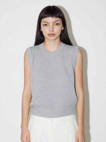 Embossed Sleeveless Knit_Gray - whatever we want - Modalova