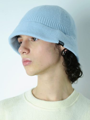 Cashmere Bucket Hat _ Sky Blue - PIECEMAKER - Modalova