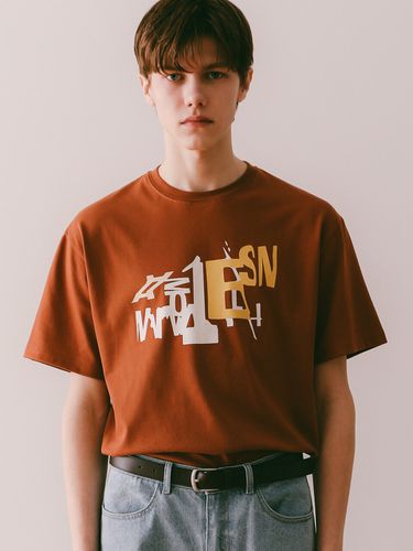 Artwork short sleeve t shirt brown - ESN - Modalova