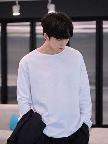 Boat Neck Long Sleeve T-shirt White - TLEYOUNG - Modalova