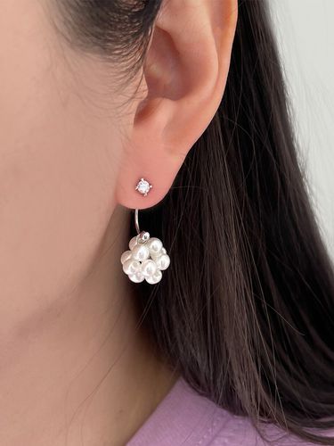 Pearl Ball Earring - Primaute - Modalova