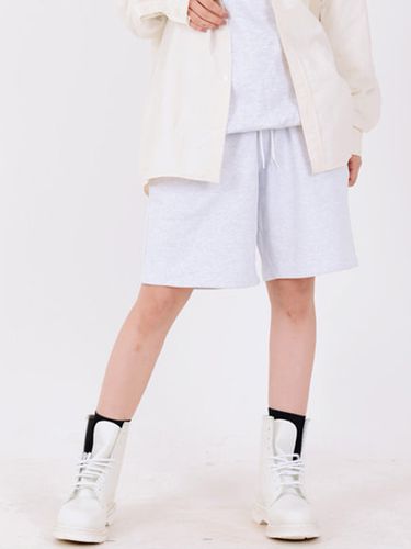 EWP Sweat Shorts _ White Melange - PIECEMAKER - Modalova