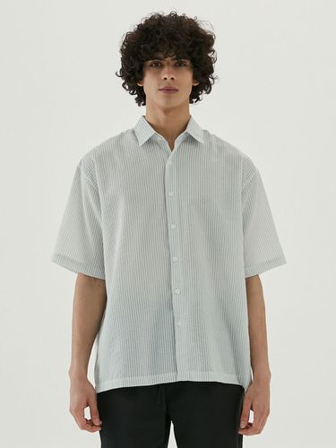 Multi Seersucker Short Sleeve Shirt _ Grey - W. standard - Modalova