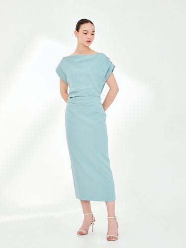 Athena Asymmetric Sleeve H-Line Dress () - BAU by Bride And You - Modalova