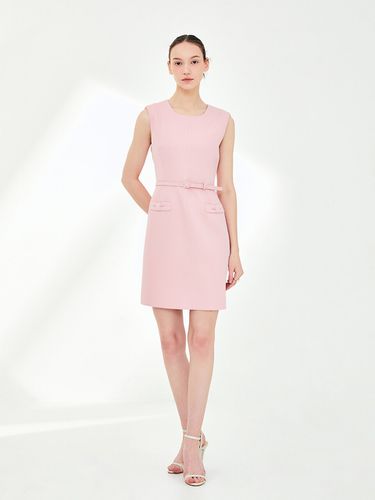 Betty Shoulder Pad Sleeveless A-Line Dress () - BAU by Bride And You - Modalova