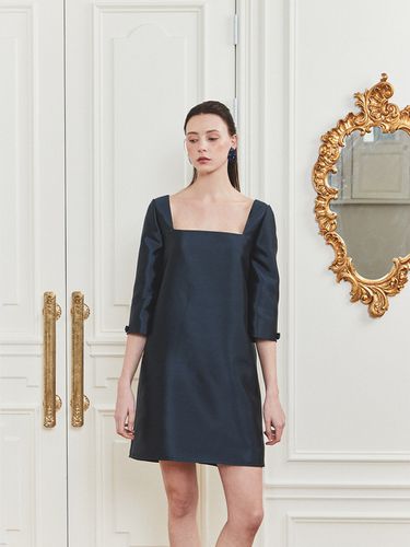 Square A-Line Mini (Navy) - FORMYSIS - Modalova