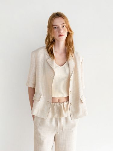 Double Stitch Short Jacket (Beige) - AVA MOLLI - Modalova