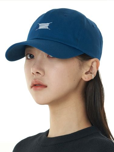 Scribble Ball Cap_Classic Blue - LUOESPAC - Modalova