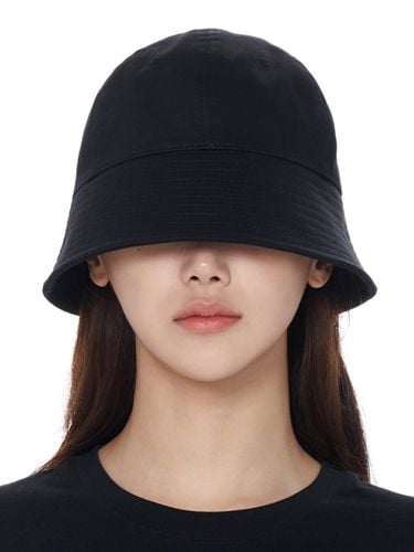 Overfit Round Bucket Hat_Black - LUOESPAC - Modalova