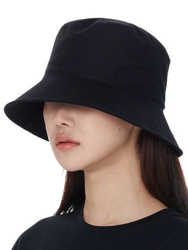 Overfit Bucket Hat_Black - LUOESPAC - Modalova