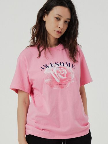 Rose Print Short-Sleeved T-Shirt_Pink - Awesomestudio - Modalova