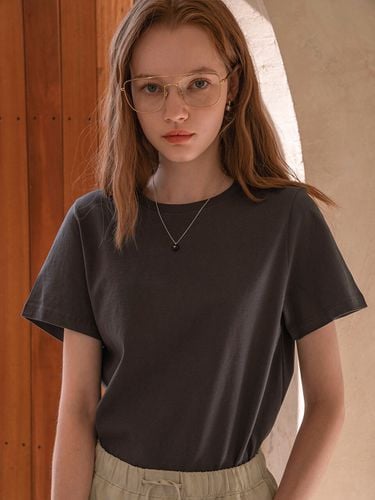 A3403 Signature Silket T-shirt () - vanone atelier - Modalova