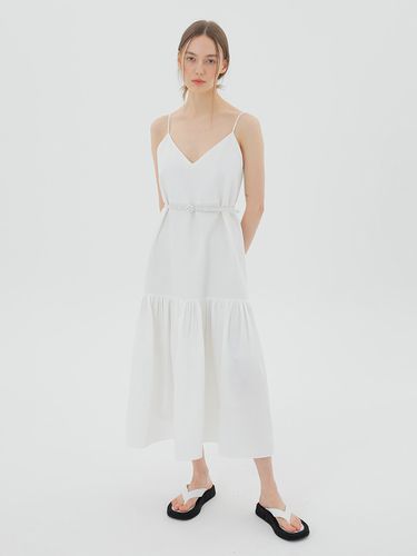 Belted Linen-Blend Midi Dress_IV - UIJI - Modalova