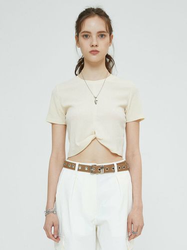 Twist Crop Top_Cream - SPERONE - Modalova