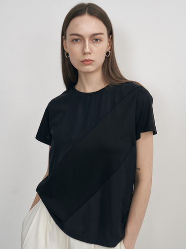 Silk Combi Tee_Black - NEBELEVERYWEAR - Modalova