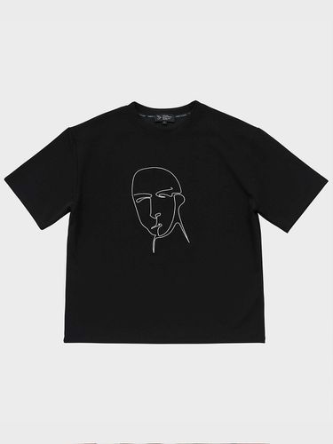 Drawing Embroidered Short Sleeve T-Shirt_Black - FFEFF STUDIO - Modalova