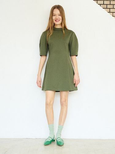 Cushion Mini Dress (Khaki) - TAV - Modalova