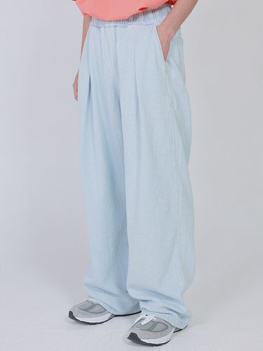 Wide Washed Denim Pants Light Blue - FANACULT - Modalova