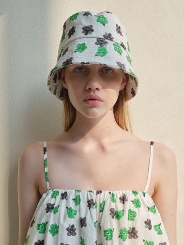 Lydia Flower Printed Bucket Hat - TRWA - Modalova