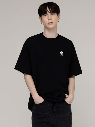 Bear Embroidery Half Sleeve T-shirt_6 Colors - GRAVER - Modalova