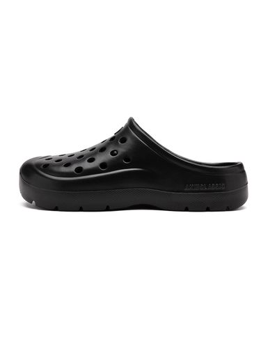 Youth Clogs_Midnight Black - AKIII CLASSIC - Modalova