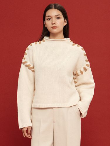 Bold Line Knit Top_Light Beige - octette - Modalova