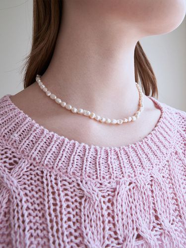 Vintage Pearl Mix Necklace - ADAUL - Modalova