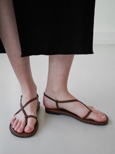 Basic Strap Sandals - Brown - ADAUL - Modalova