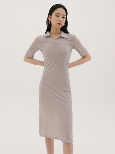 FSK Erratic Pleats Dress_Beige - REORG - Modalova