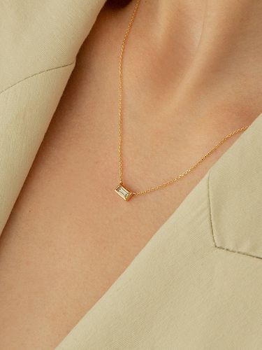 K Edge bold Cubic Necklace - LUNNE - Modalova