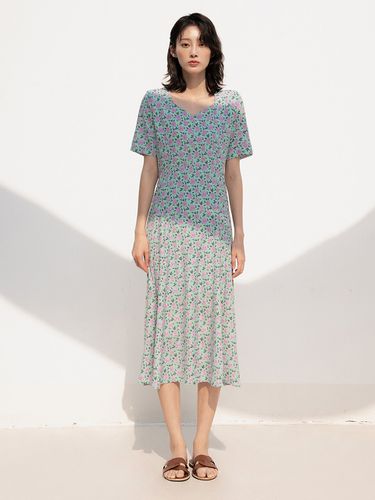 DUL Pattern Square Neck Flare Long Dress_Mint - REORG - Modalova