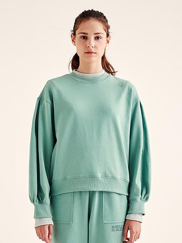 Green Mind Sweater (Green) - CORALIQUE - Modalova