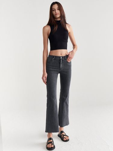 Crop Flare Denim Pants_Grey - MaLoupe - Modalova