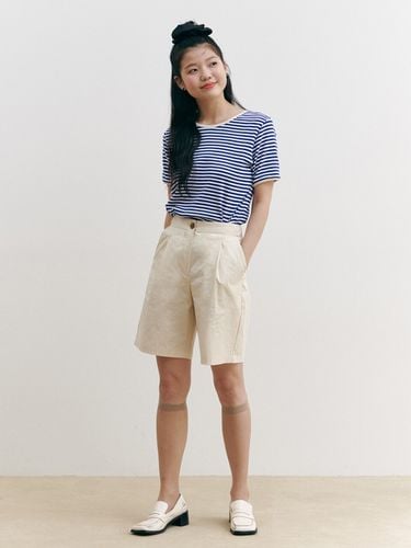 Cotton Bermuda Pants_Beige - GANISONG - Modalova