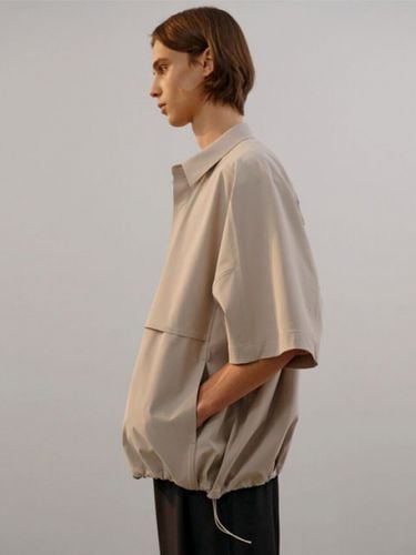 Hybrid Volume Oversized Coach Jacket_Beige - evener - Modalova