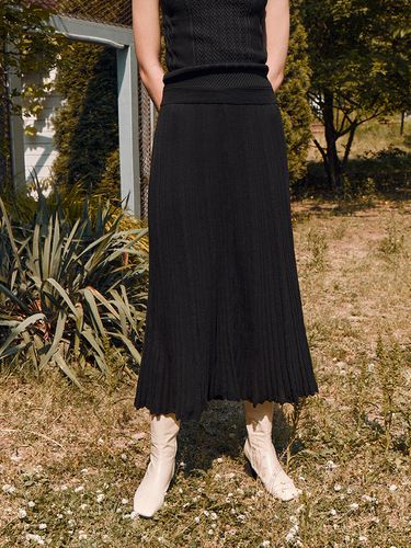 Knitted Pleats Midi Skirt_Black - RE RHEE - Modalova