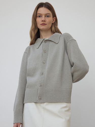 Boucle Collar Cardigan Ash Khaki - KNITLY - Modalova