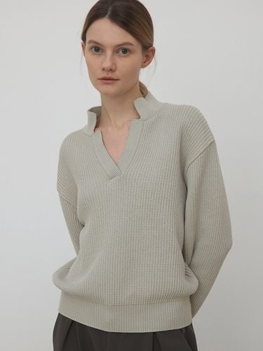 Ribbed V-neck Collar Knit Top Mint - KNITLY - Modalova