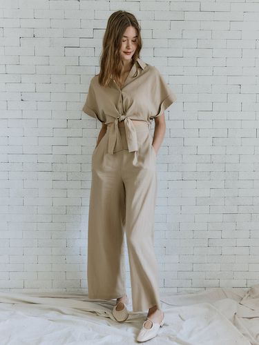 Waist-Tie Linen Wide Leg Jumpsuit_Beige - HACIE - Modalova