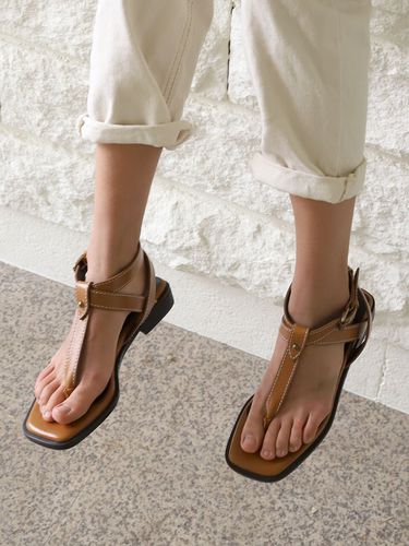 Winsome Sandal- 4 color - LOVEDEWY - Modalova